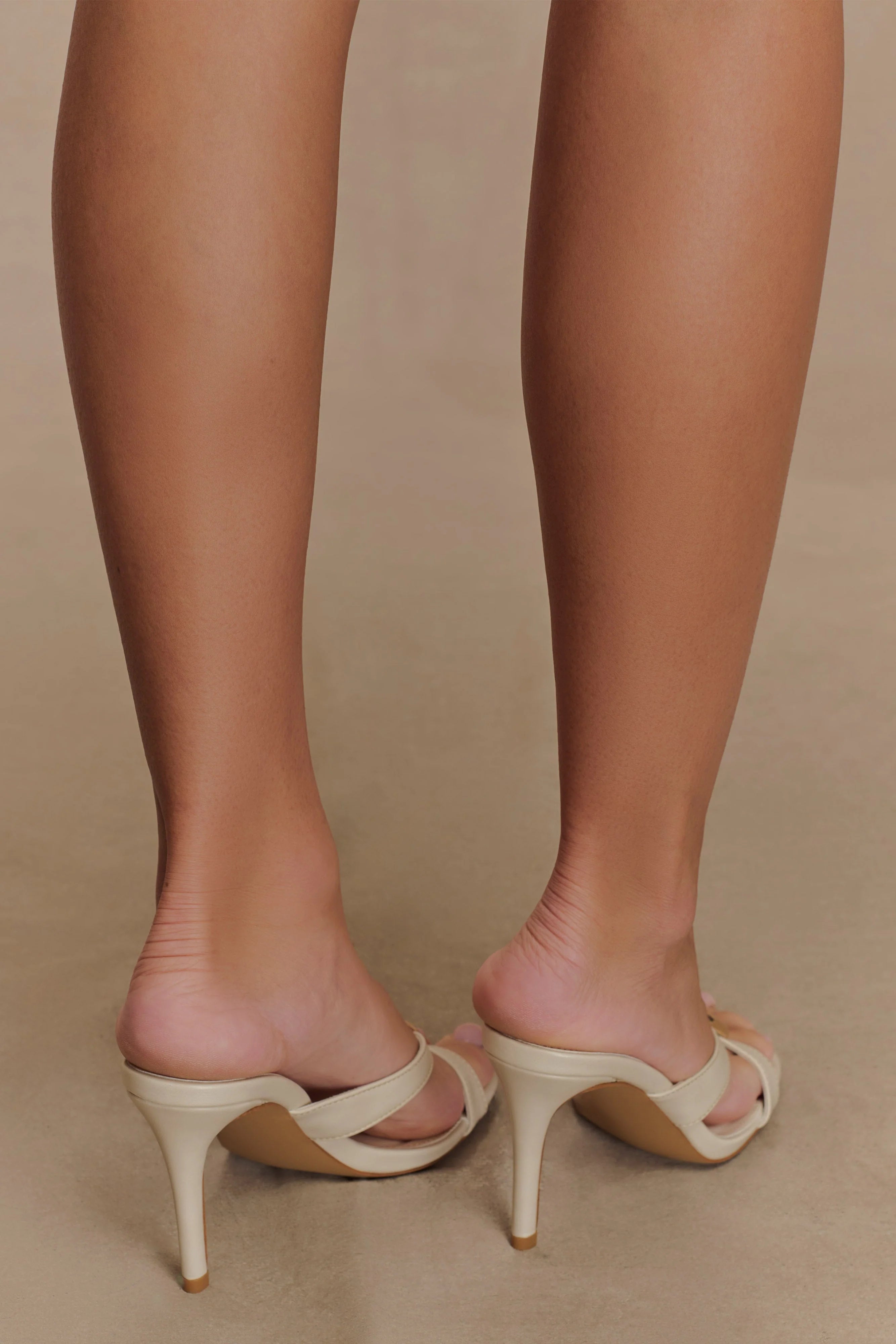 Jodie High Heel With Hardware - Ivory