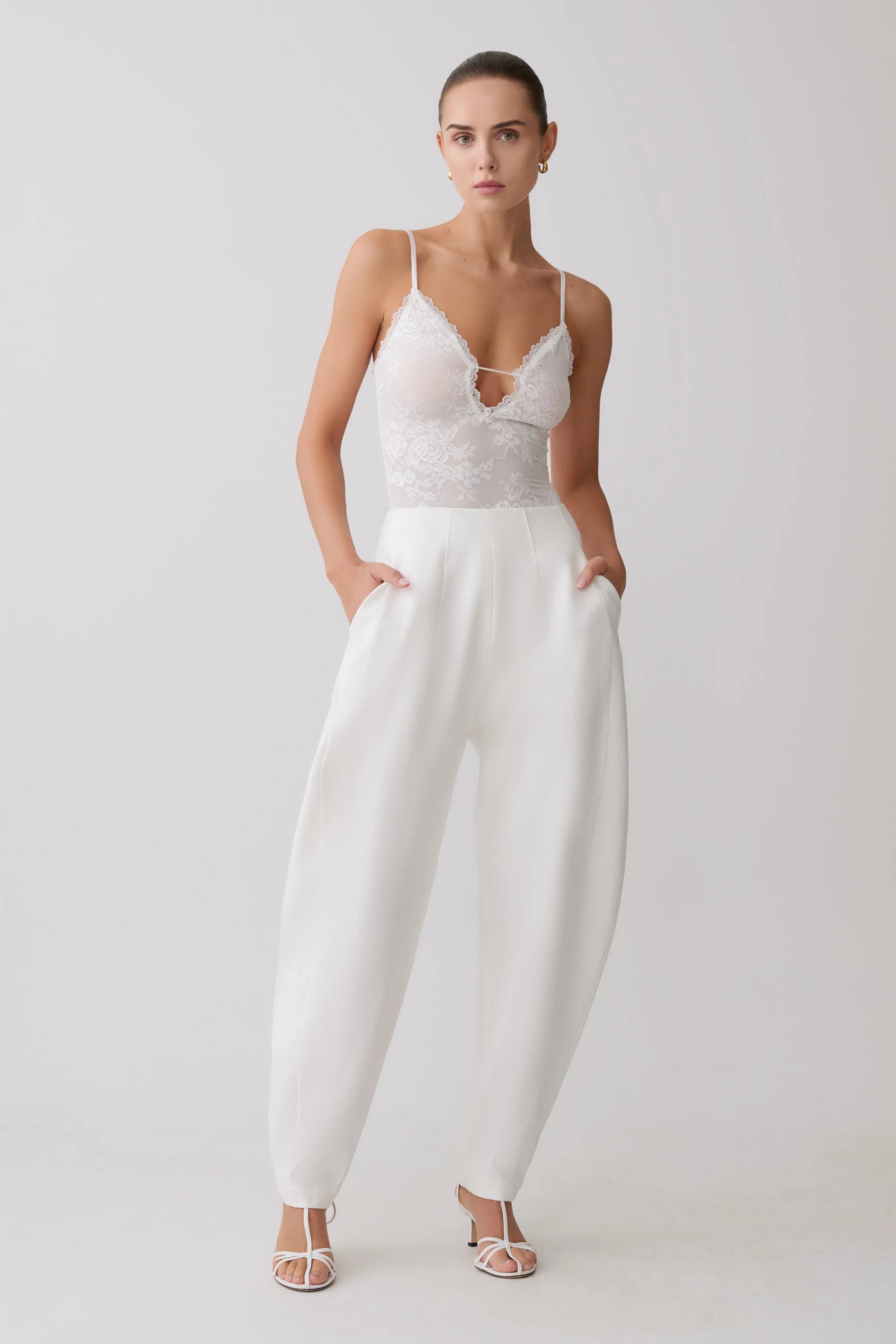 Jasper Plunge Lace Bodysuit - Ivory