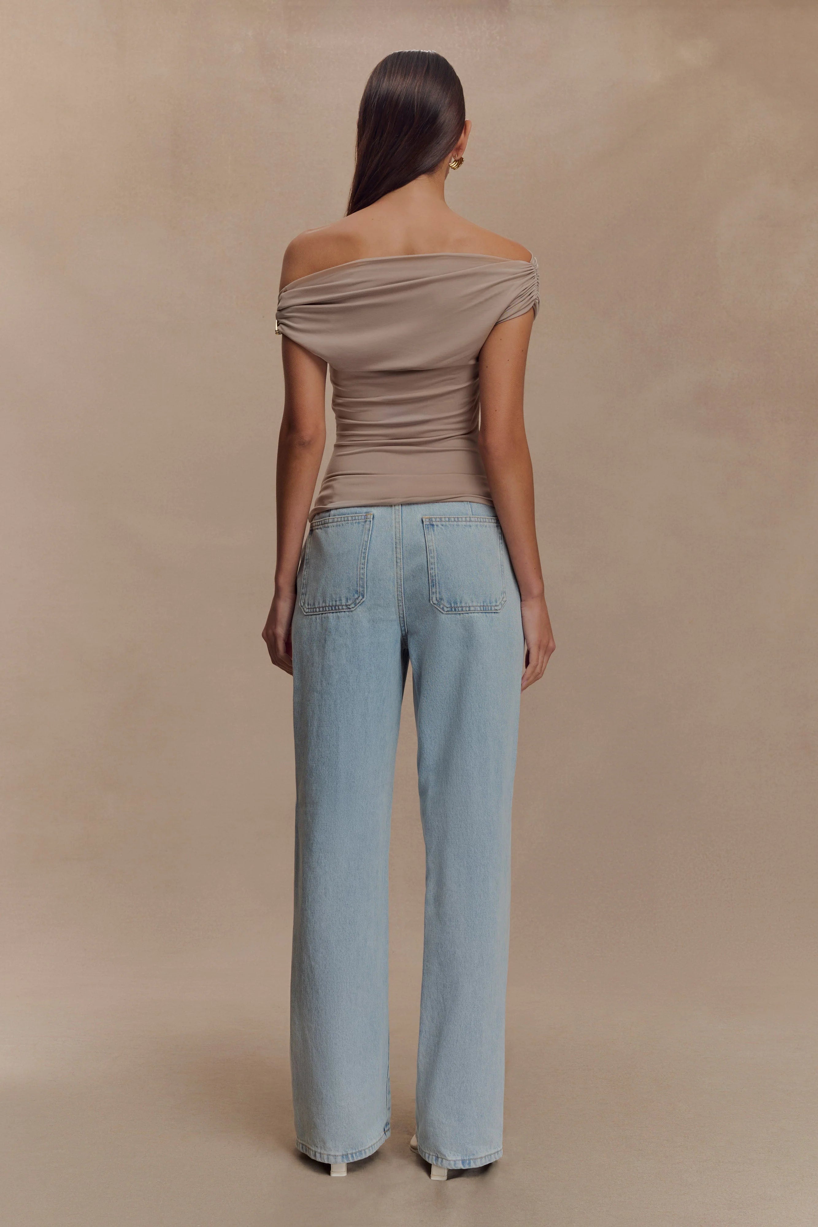 Kinsley Slinky Top With Hardware - Taupe