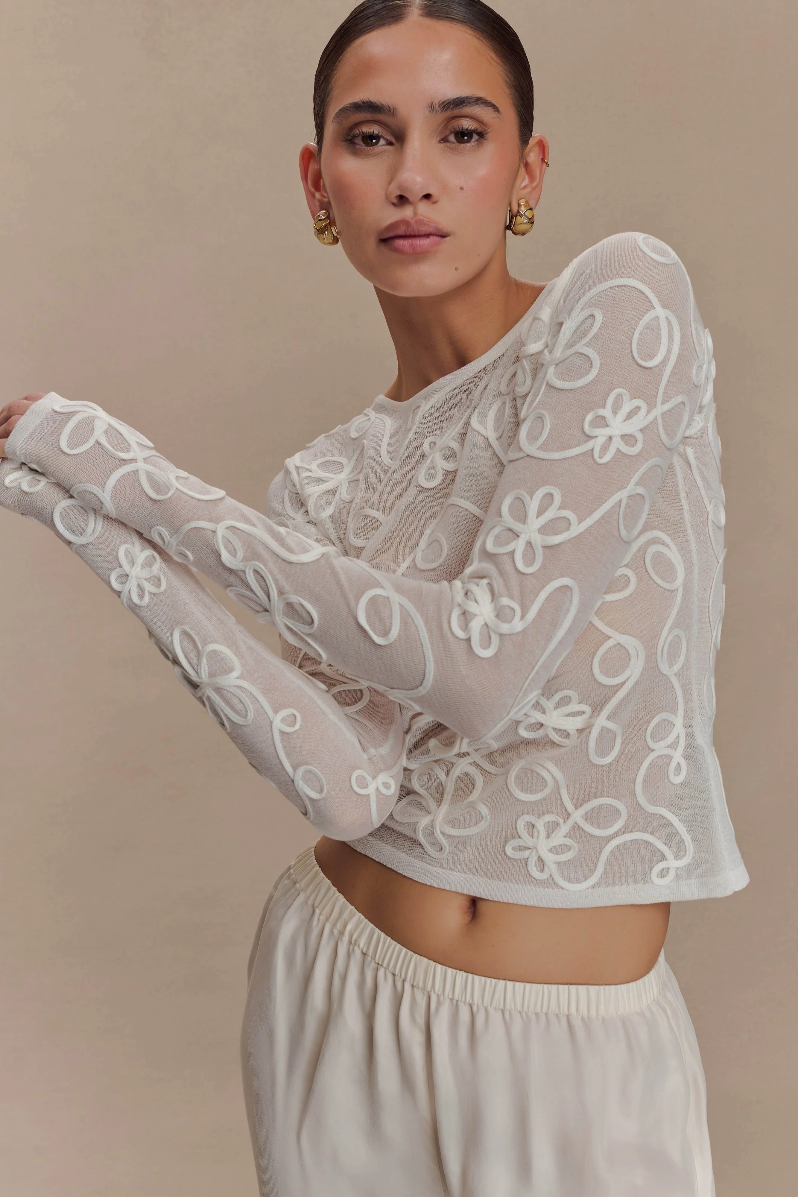 Omari Embroidery Long Sleeve Knit Top - Ivory