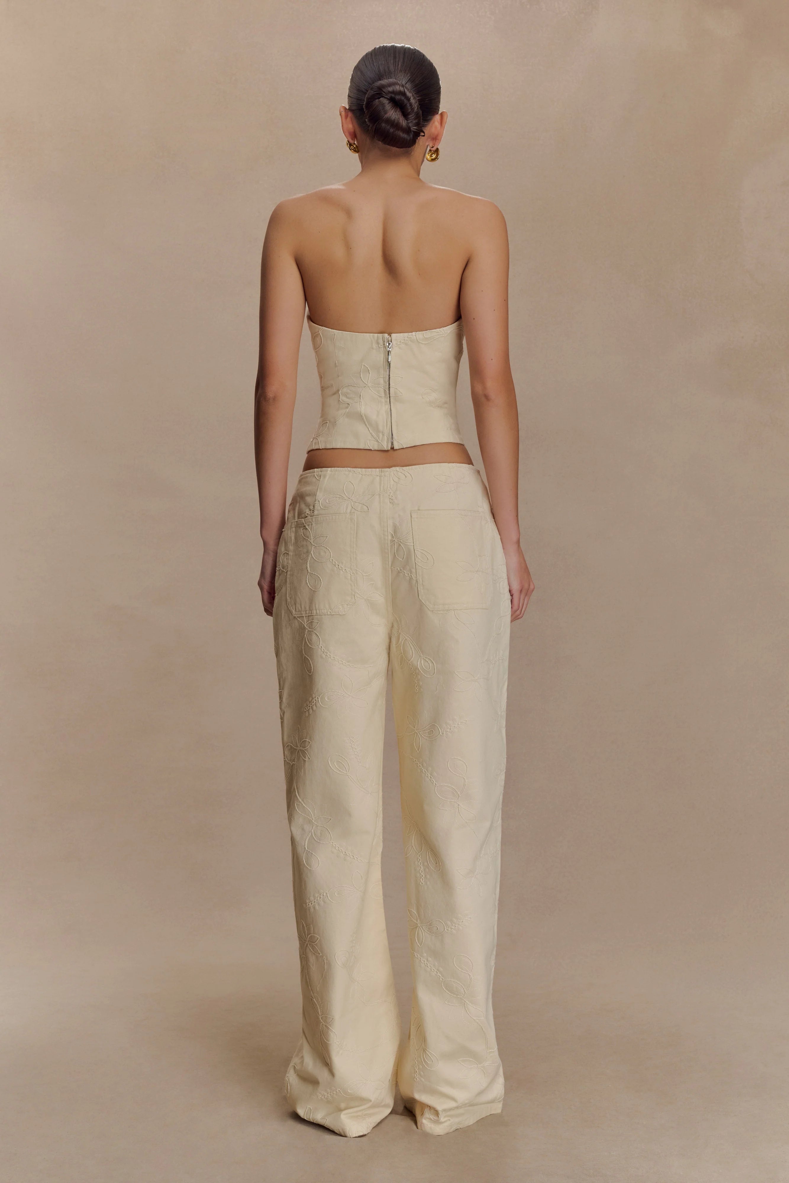 Ebony Embroidered Denim Jeans - Cream