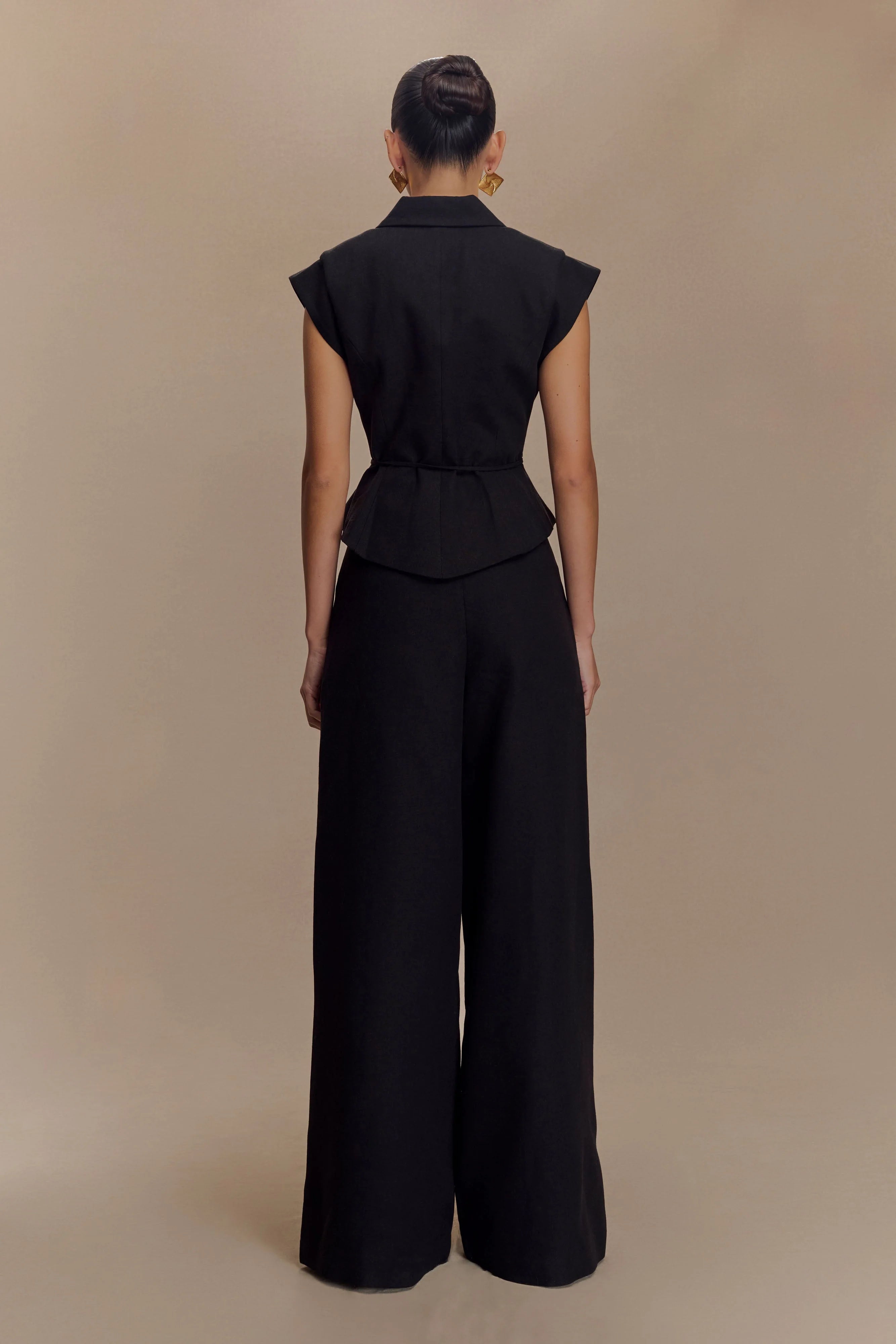 Andina Shortsleeve Linen Top - Black